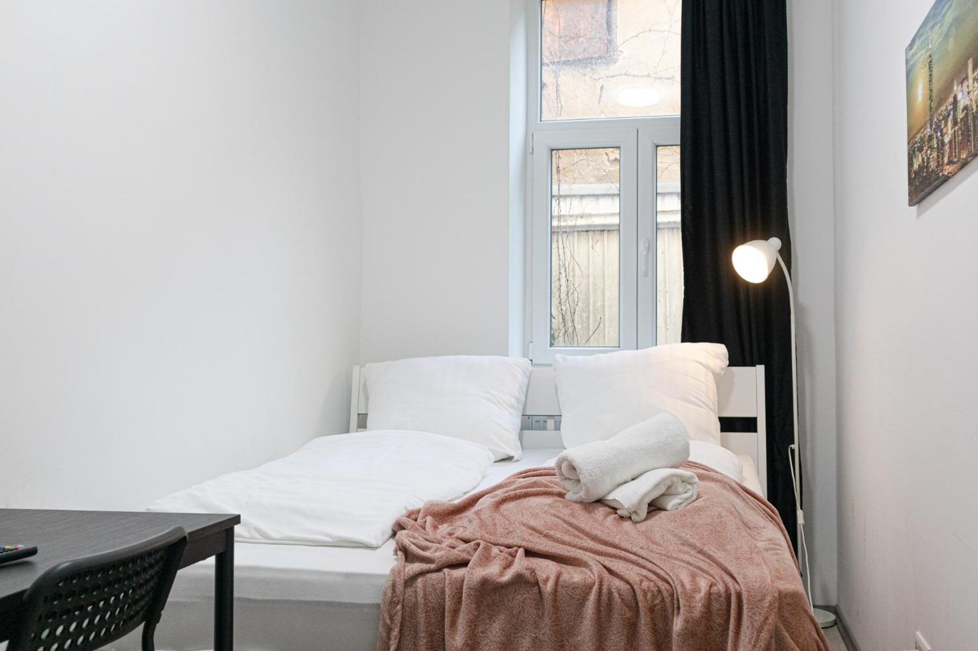Affordable 5-br Shared / Enkplatz U3 Getaway Wien